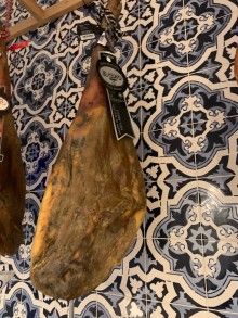 Jambon Pur ibérique bellota Pata Negra -entier